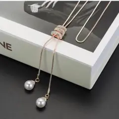【新品】★パールペンダントのロングネックレス★ゴールド★