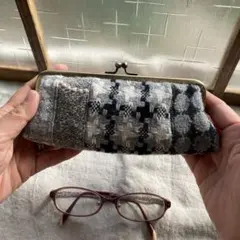 1点限定　ちょこっとミナペルホネンささっと取り出せるメガネケースウールグレー