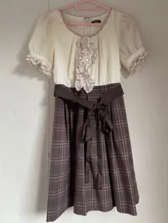 Item thumbnail for item 6cfc05c1-c8cc-4d6b-a533-33983e31bdef