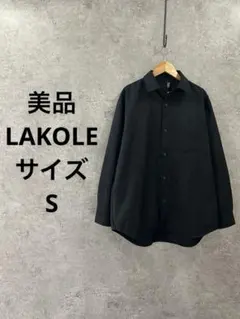 LAKOLE オーバーサイズ　ブラック シャツ 黒　きれいめ 美品のサムネイル