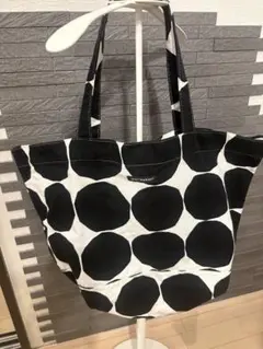 marimekko トートバッグ ブラック×ホワイト