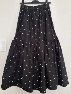 BEARDSLEY ブラックドットフレアスカート
