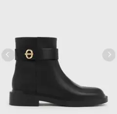 CHARLES & KEITH アンクルブーツ ブラックのサムネイル