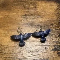 Nina ピアス　生き物　ハンドメイド　ハシブトガラス　カラス　野鳥