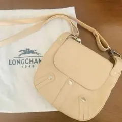 美品　LONGCHAMP ロンシャン レザー ショルダーバッグ 斜めがけ　軽量