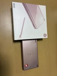 ニンテンドーDS Lite ピンク 新古品、ソフト2点付