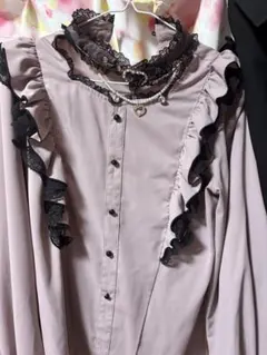 新品】アルゴンキン コウモリ ギザギザ襟 フリルストライプ燕尾シャツ