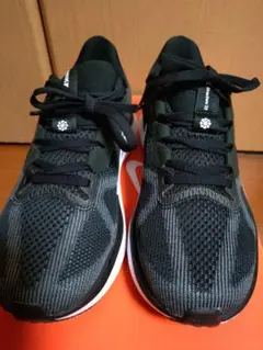 Nike ナイキ　エアズームストラクチャー25　23cm