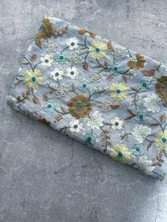 赤字スタート‼️インド刺繍生地