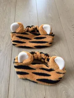 美品 東京ディズニーリゾート公式 ティガー ヘアバンド カチューシャ 2個セット