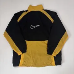 NIKE ナイロンジャケット　バックスウッシュ刺繍ロゴ　黄　黒〈0001〉