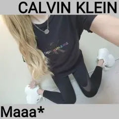 CALVIN KLEIN　JEANS 　カラフルロゴ　激かわ♡　Tシャツ