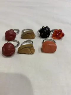 Item thumbnail for item c1a2f896-ff42-4e93-95f5-cae9862882c2