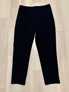 UNIQLO ウォームストレッチパンツ　ブラック