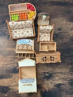 お*】様 シルバニアファミリー 家具とキャラクターセット