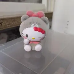 ハローキティ フィギュア くまの着ぐるみ