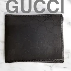 【GUCCI 】　ブラック GGパターン 二つ折り札入れ財布　【美品】