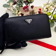 プラダ 長財布 三角ロゴ ブラック サフィアーノA713 ラウンドファスナー