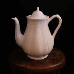 未使用品　ウェッジウッド クィーンズウェア　花リム　クイーンズプレーン　黒壺 未使用品 ウェッジウッド クィーンズウェア 花リム クイーンズプレーン