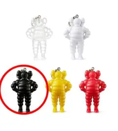 2025年最新】kaws tokyo first キーホルダーの人気アイテム