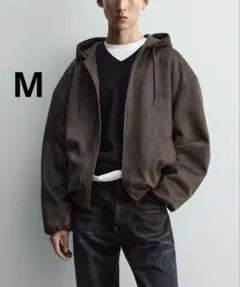 Item thumbnail for item 80618995-fb57-4c64-a23c-ffbc2d15f210