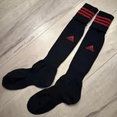 adidas サッカーソックス 黒 赤 ストライプ（25〜27cm）