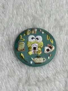 【新品・未使用】サンリオキャラクターズ 刺繍缶バッジ / ケロッピ