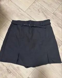 ZARA ダークグレー ハイウエストショーパン