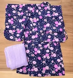 浴衣　2部式　110cm-120㎝　さくら柄　紺色