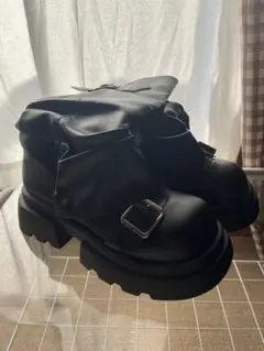 ここまま様専用 黒のバックル付き厚底ショートブーツ