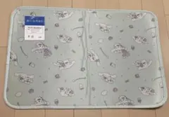 サンリオ　シナモン　ルームマット　40㎝×60㎝