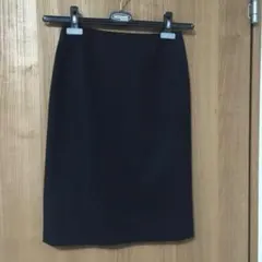 GEORGES RECH 薄手黒柄入りスカート