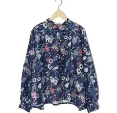 is scolarフレンチブル花柄ブラウスのサムネイル