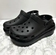 クロックス　サンダル　厚底　メガ クラッシュ クロッグ　ブラック　黒
