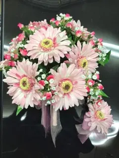 ウェディングブーケ　ピンク　ブートニア付