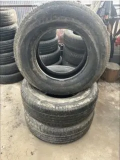 265/70R17 ３本のサムネイル