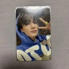 Item thumbnail for item 45398337-0626-4231-835a-e26fd2a43dd0