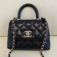 CHANEL ブラック レザー バッグ