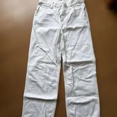 ユニクロ ワイドストレートジーンズ/ストレッチ ホワイト 24