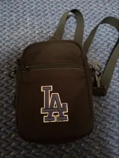 MLB LA ドジャース ショルダーバッグ ブラックのサムネイル
