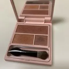 WHOMEE アイシャドウパレット レッドピンクのサムネイル