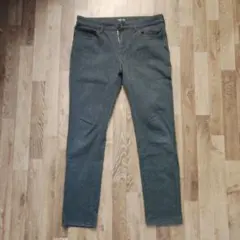 新品未使用　グローバルワーク　モーションテックスキニー　Mサイズ