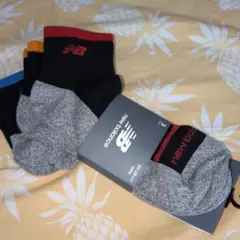 新品.未使用 New Balance メンズソックス 3足セット 26〜28cm