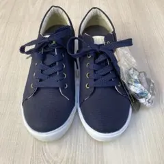 【新品】earth music & ecology防水スニーカー ネイビー