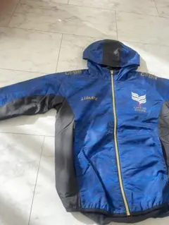 ATHLETA フード付きピステ 160サイズ