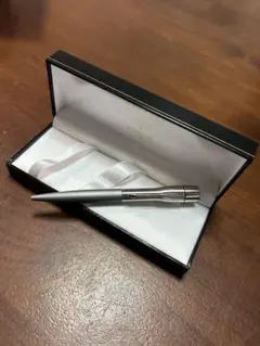 Item thumbnail for item f5442ea3-b8e3-4564-b51b-d005fddbf736