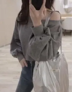 【GRL】　オフショルダースウェットトップス