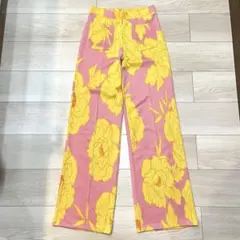 【ZARA】フラワー柄ストレートパンツ S◎ピンク イエロー 春夏