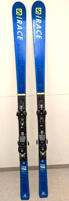 【人気モデル】SALOMON SN9000 スキー板 160cm ビンディング付 Salomon PULSE スキー板 160cm ビンディングandポール付 - メルカリ
