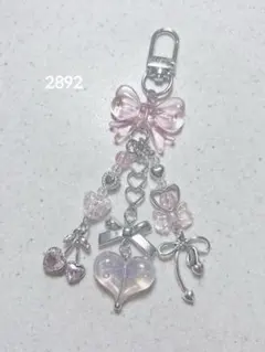 ビーズキーホルダー ピンク さくらんぼ リボン 韓国 y2k コレクトブック